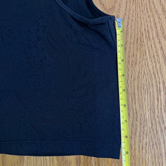 Athleta Shanti Lace Crop Tank - Picture 7 of 9